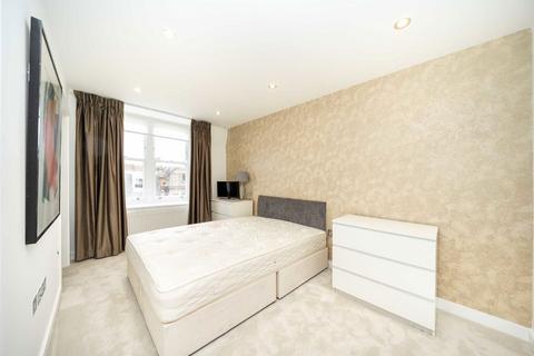 undefined, Bell Street, London NW1