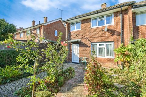 3 bedroom end of terrace house for sale, Bank Walk, Burton-On-Trent