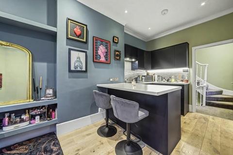 1 bedroom apartment to rent, Hampstead High Street, Hampstead, London, NW3