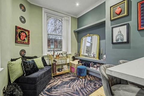 1 bedroom apartment to rent, Hampstead High Street, Hampstead, London, NW3