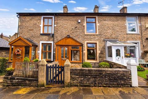 3 bedroom terraced house to rent, Pleasant View, Hoddlesden