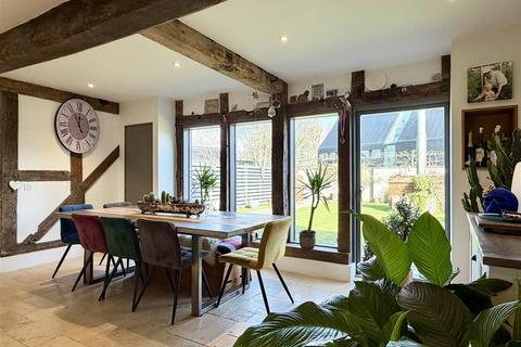 undefined, Kinnersley, Hereford