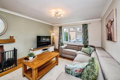 undefined, Clifden Road, Worminghall, Aylesbury