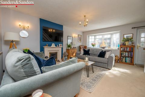undefined, Icknield Row, Alcester, B49