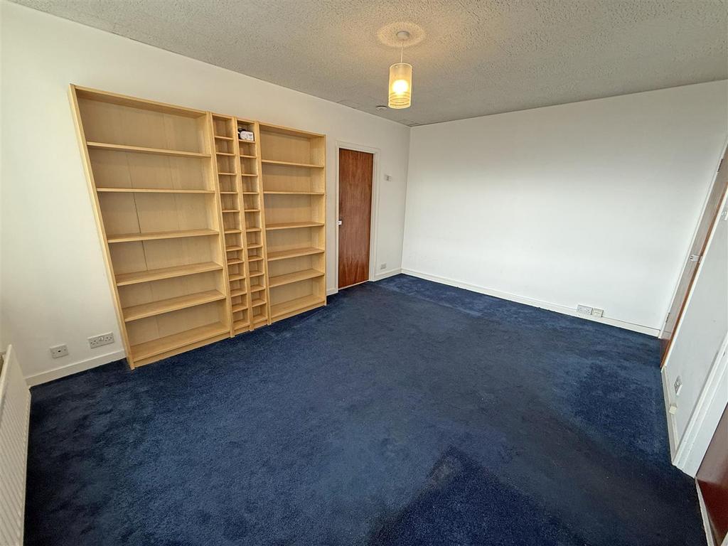 Living room a3.jpg