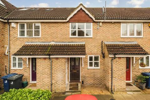 Tawny Close, London W13