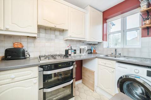 undefined, Tawny Close, London W13
