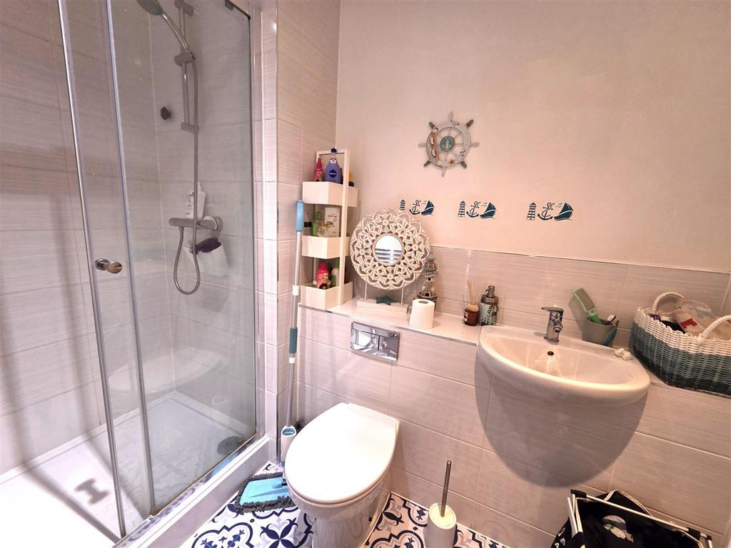 Bathroom.jpeg