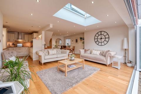 2 bedroom detached house for sale, Providence Road, Bromsgrove, B61