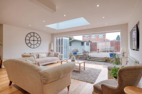 2 bedroom detached house for sale, Providence Road, Bromsgrove, B61