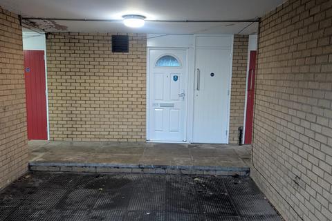 1 bedroom apartment to rent, RAMSONS AVENUE, MILTON KEYNES MK14