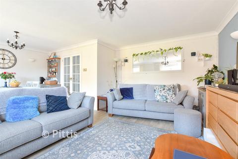 3 bedroom semi-detached house for sale, Alverstone Road, Queen Bower, Alverstone, Isle of Wight