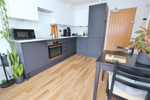 undefined, Chertsey Road, Woking, Surrey, Surrey, GU21