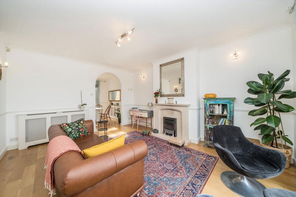 Living room, fireplace