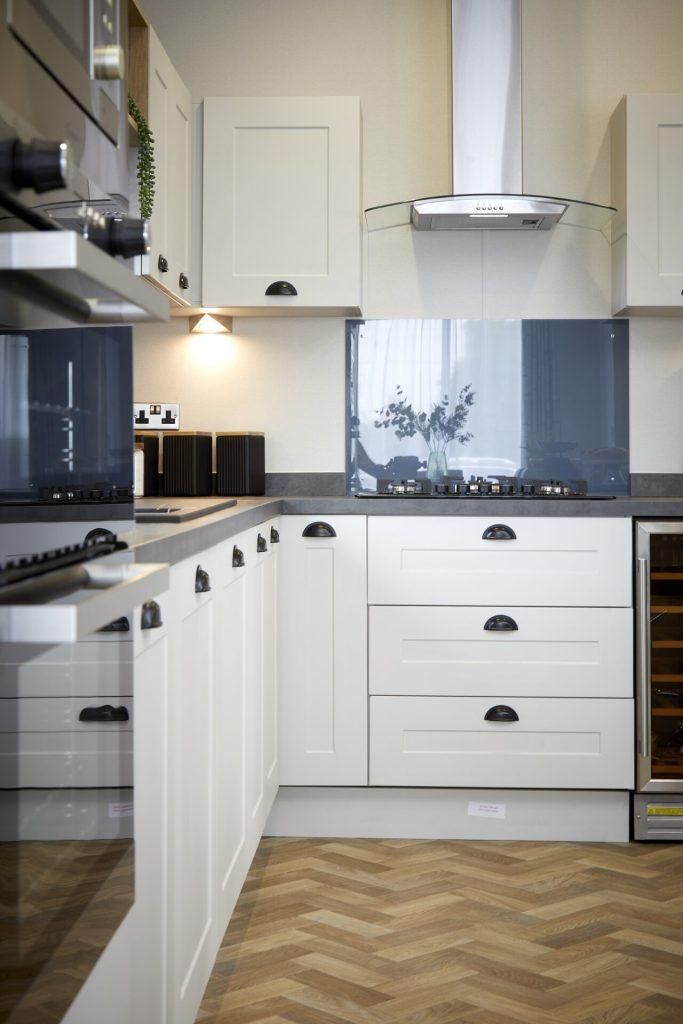 Kitchen 7.jpg