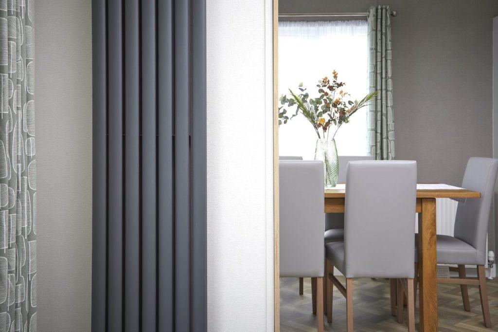Living 9.jpg