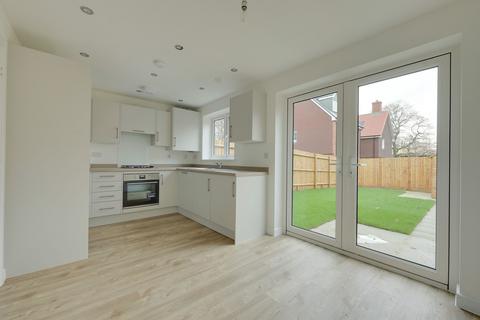2 bedroom terraced house for sale, Pollards Field, Burgess Hill, RH15