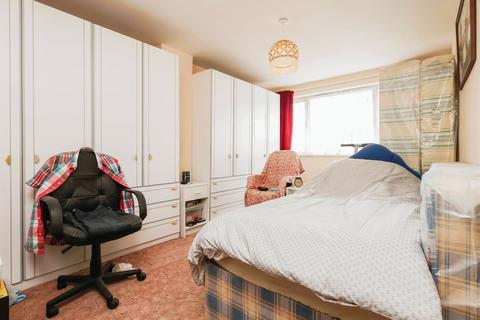 3 bedroom semi-detached house for sale, Birch Road, Oldbury