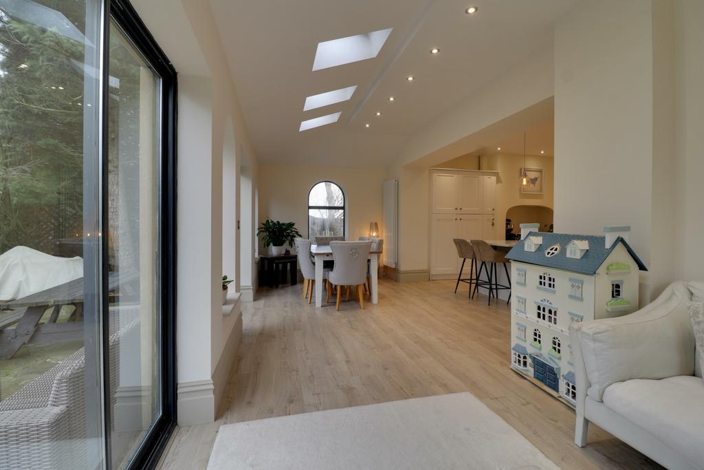 Garden room
