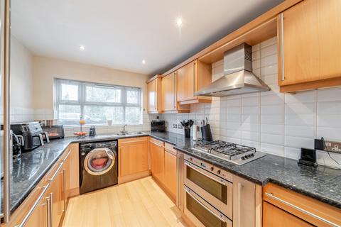 5 bedroom end of terrace house for sale, Nascot Wood Road, Watford