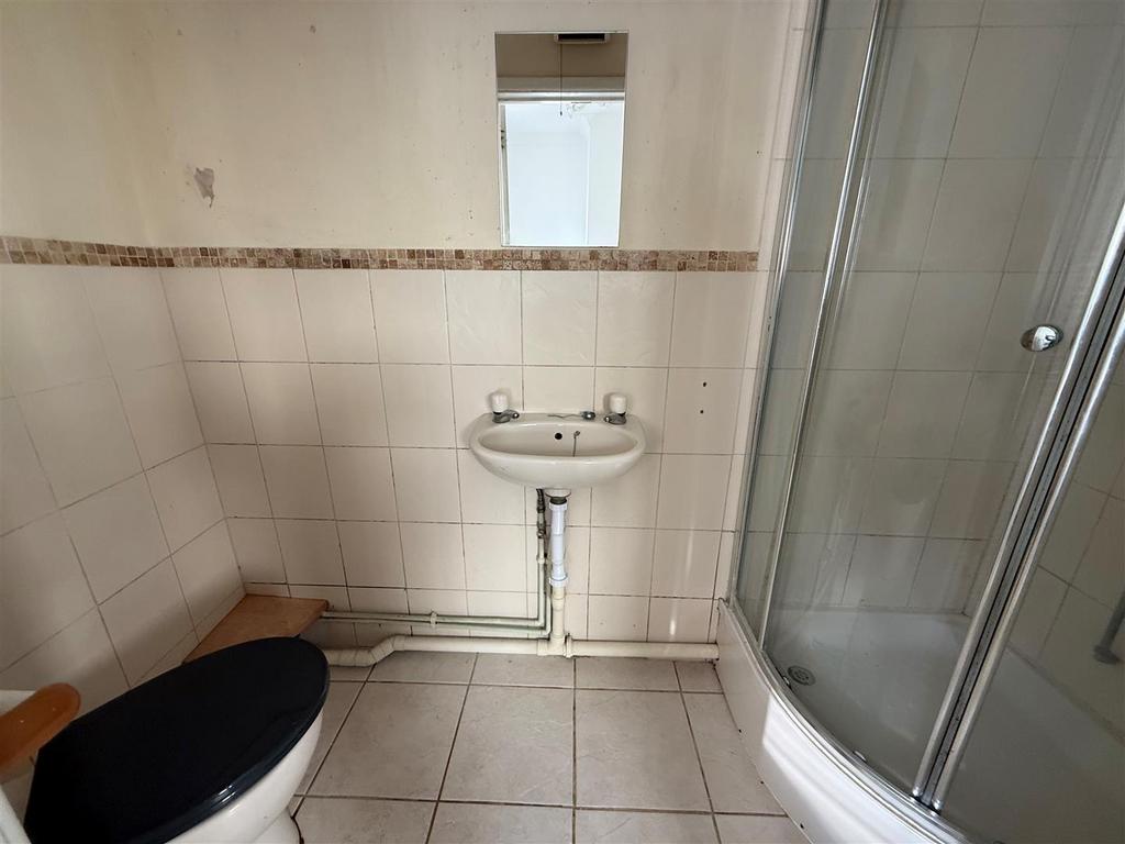 Downstairs Shower