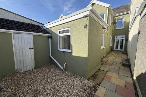 3 bedroom terraced house for sale, Park Crescent, Llanelli