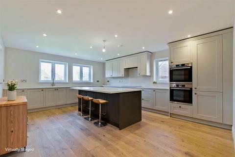 4 bedroom detached house for sale, High Street, Waltham On The Wolds, Melton Mowbray