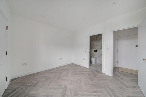 2 bedroom apartment to rent, Flat 19 Telegraph House, 11-27 Hythe Street, Dartford, Kent, DA1 1GL
