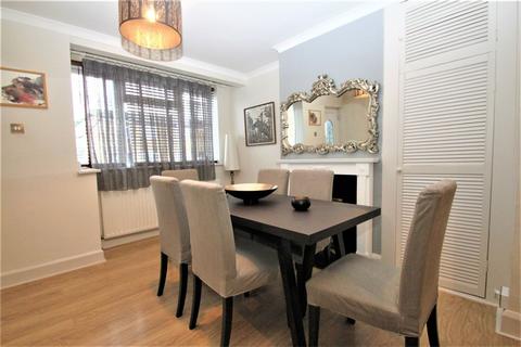 undefined, Hilliards Road, Uxbridge, UB8