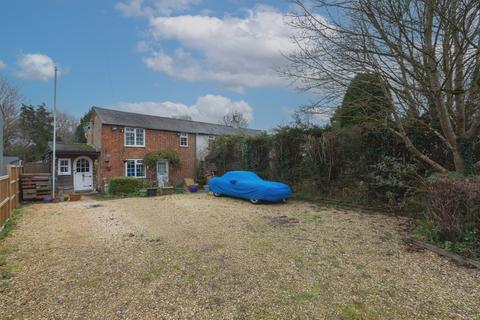 undefined, Bridge Road, Ickford, Aylesbury