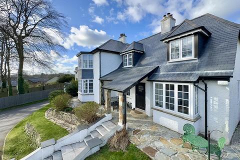 4 bedroom detached house for sale, Tregolls Road, Truro