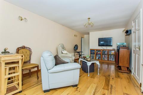 3 bedroom bungalow for sale, Queen Elizabeth Drive, WISBECH