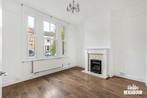 3 bedroom terraced house to rent, Hambro Road, London, SW16