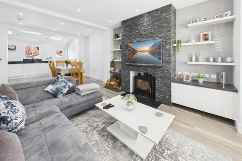 2 bedroom terraced house for sale, Walk-in condition, Fully Renovated, 2 bed home in St Clement