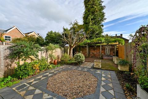 3 bedroom semi-detached house to rent, Beaumont Rise, Marlow, Buckinghamshire, SL7