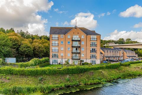 2 bedroom apartment for sale, River Walk, Penarth Marina CF64