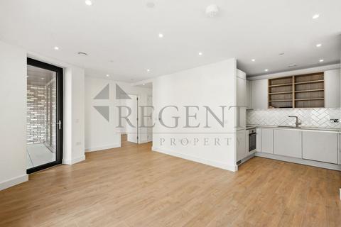 undefined, Cordwainer House, New Village Avenue, E14