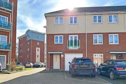 undefined, Gumbrell Mews, Redhill