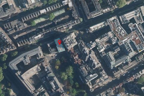 undefined, Queen Square, London, London, WC1N 3BA