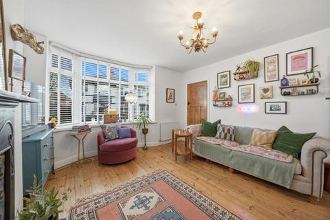 3 bedroom semi-detached house for sale, Wharfedale Avenue, Harrogate, North Yorkshire, HG2