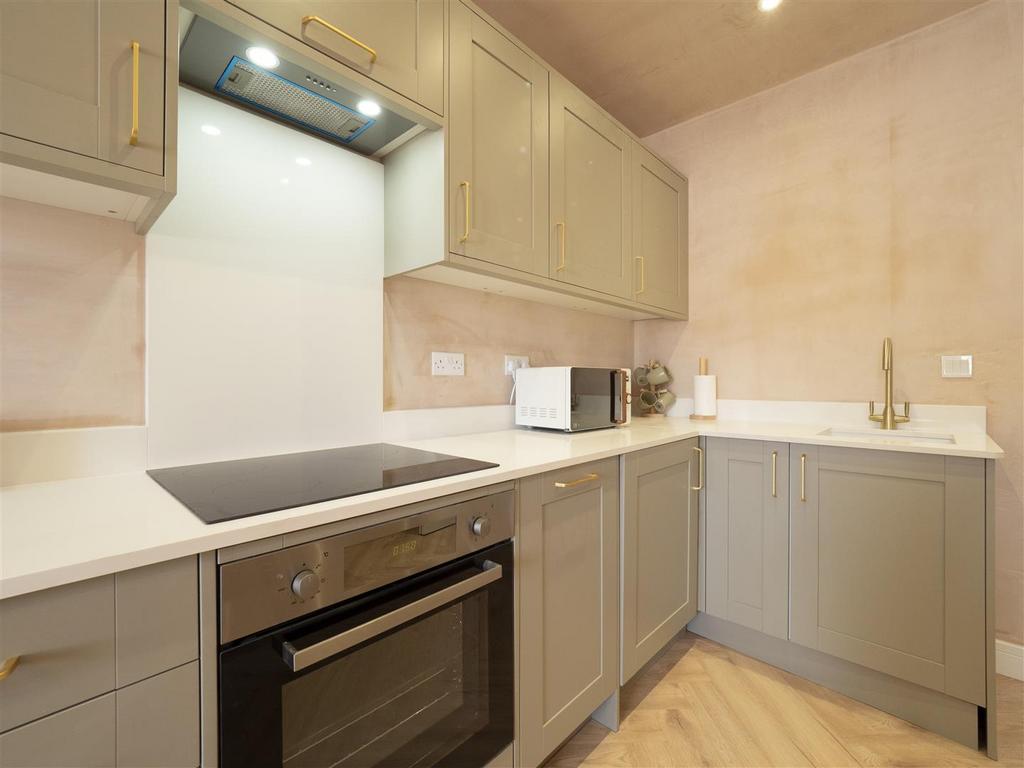 2 Southwood-Flat4-08.jpg