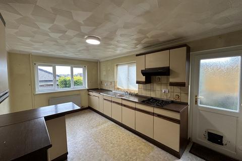 undefined, Pen Y Berllan, Llanfairpwllgwyngyll, LL61