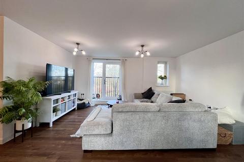 2 bedroom house for sale, Stratford Road, Wolverton, Milton Keynes