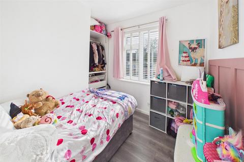 2 bedroom maisonette for sale, Seymour Close, Coventry CV3