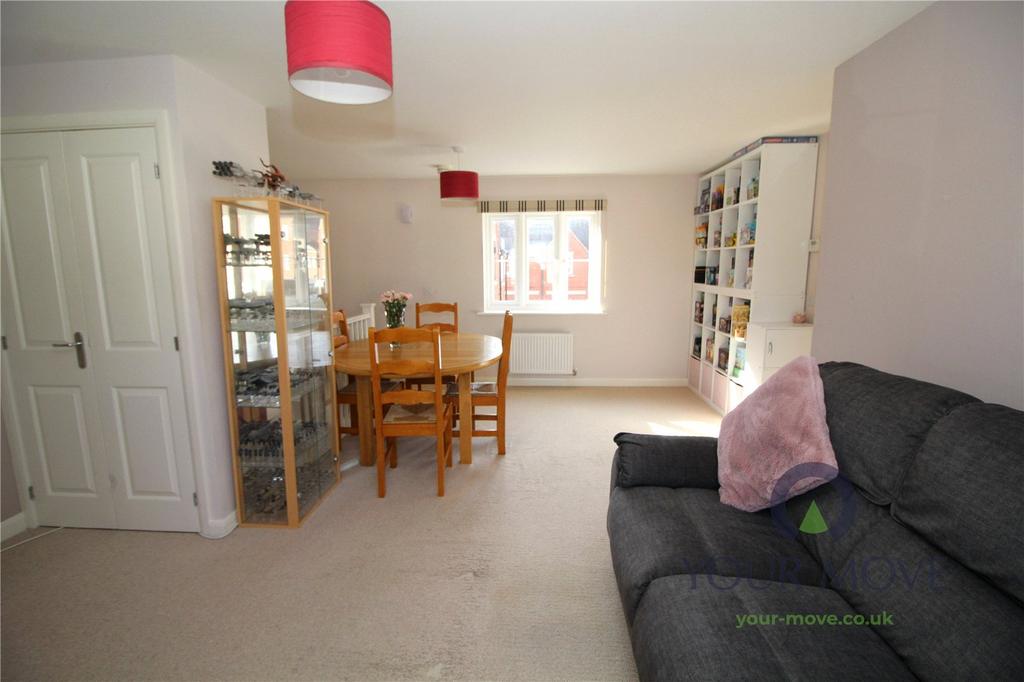 Living/Dining Room