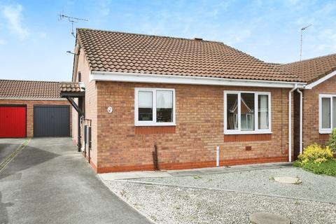 2 bedroom semi-detached bungalow for sale, Heslop Court, Worksop