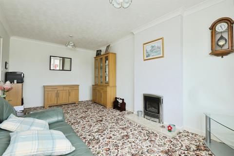 2 bedroom semi-detached bungalow for sale, Heslop Court, Worksop