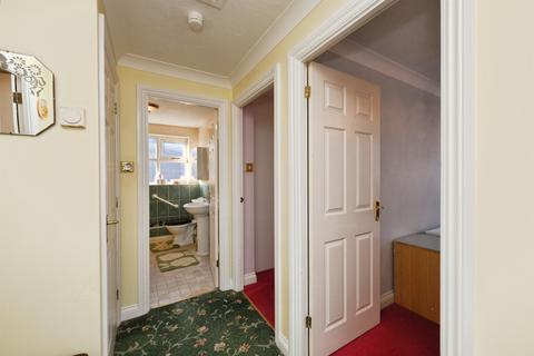 2 bedroom detached bungalow for sale, Perowne Way, Puckeridge, Ware
