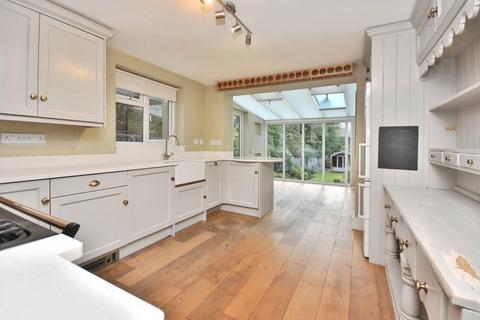 undefined, Thornfield Road, Herts CM23