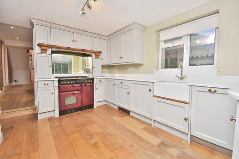 undefined, Thornfield Road, Herts CM23